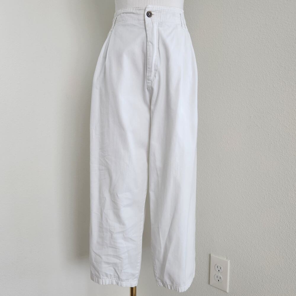 Vintage 90s White High Rise Pleated Capri Crop Pants Minimalist White Stag 10